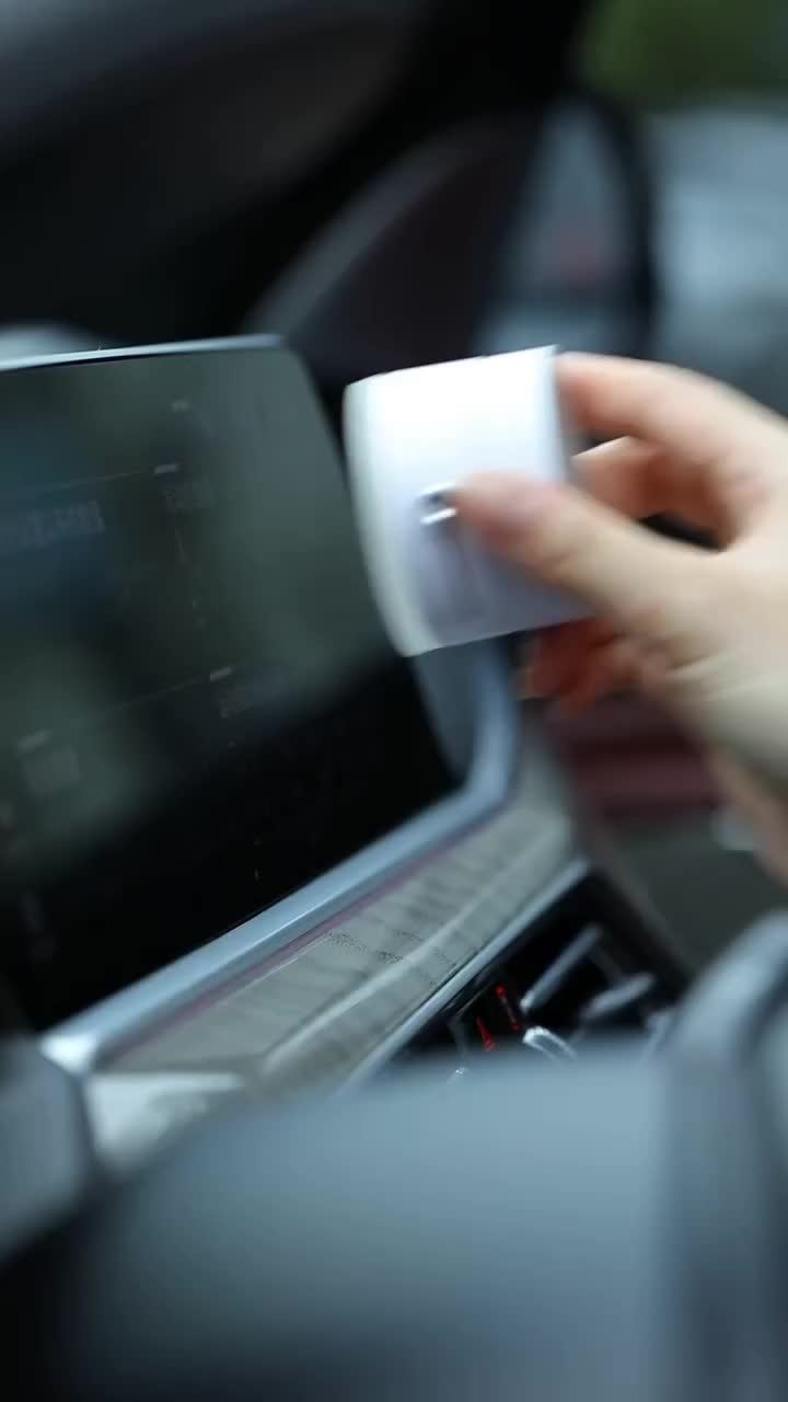 Universal Magnetic Car Phone Holder with Suction Cup